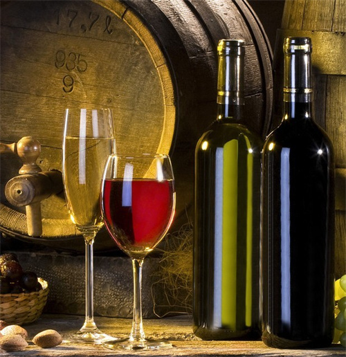 品尝法国金雀庄园干红葡萄酒，发现你原来一直在错过的美好生活