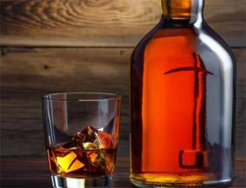 萄乐梅子威士忌的特点是什么，中国人自酿的威士忌